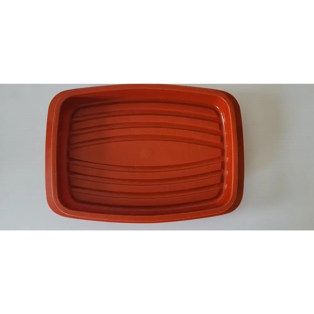 Tupperware Vintage Flavor Saver Paprika Red